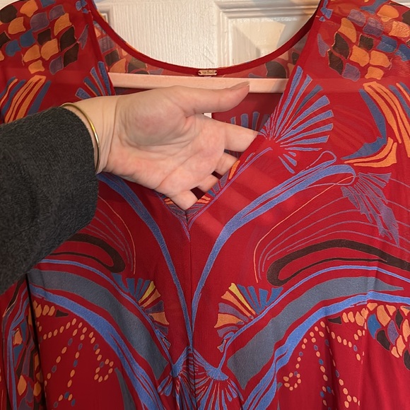 Free People sheer, vibrant v-neck blouse. - Picture 3 of 4